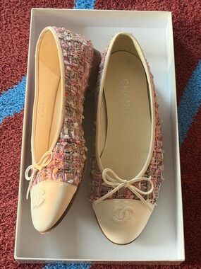 CHANEL Pink Multicolor Tweed Cap-Toe Ballet Flats